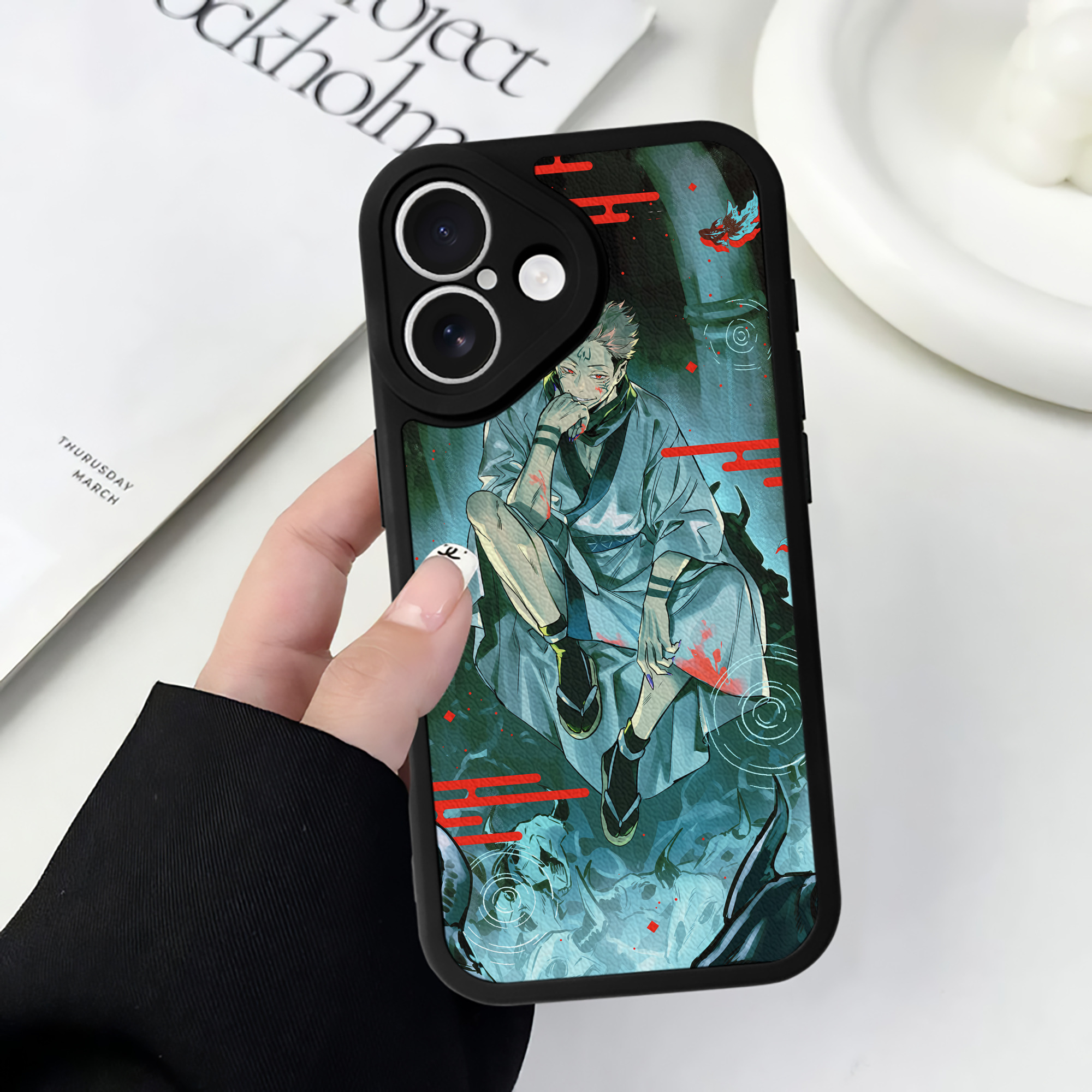 （画像用） 呪術廻戦 Jujutsu Kaisen 【iPhone 16シリーズ対応】シリコンスマホケース（レザー調） 材質：シリコン